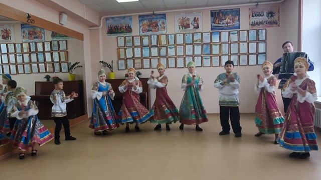 "Ложки деревенские" смотреть онлайн