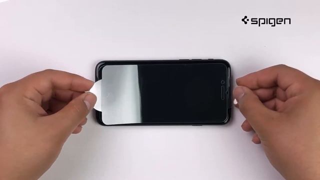 Защитное стекло Spigen Glas.tR SLIM для iPhone 7 Plus/8 Plus смотреть онлайн