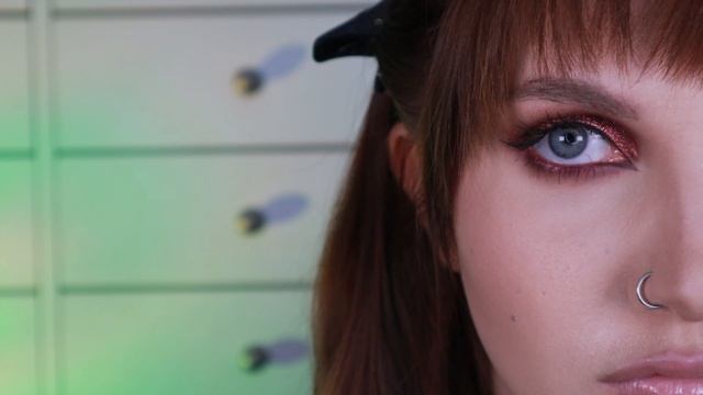 3 ПРОСТЫХ МАКИЯЖА С ПИГМЕНТАМИ TAMMY TANUKA / Туториал по работе с рассыпчатыми пигментами смотреть онлайн