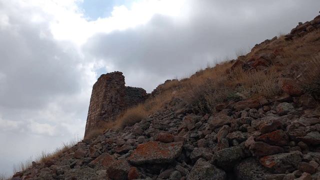 Кратерные озёра Аджигëль и Меке, вершина-крепость Сиккале и город Эрегли в провинции Конья, Турция смотреть онлайн