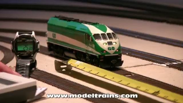 True Line Trains GO Transit MP40PH-3C by Canadian Model Trains (CMT) смотреть онлайн