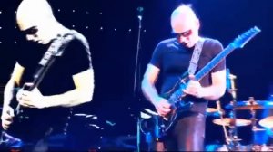 Joe Satriani Live.