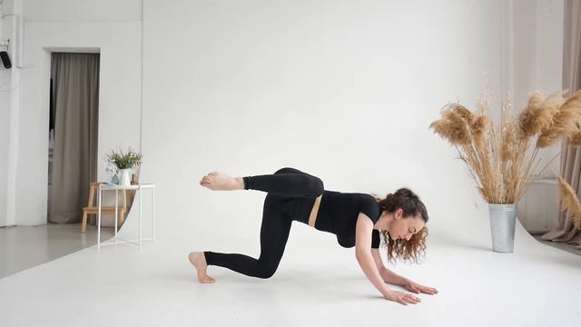 АКТИВНАЯ РАСТЯЖКА | Баланс | Мышцы кора смотреть онлайн