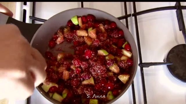 Начинка из клюквы для открытого пирога с основой из печенья. смотреть онлайн