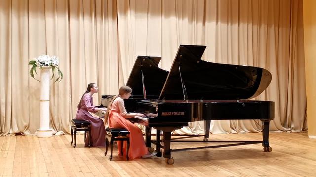 М. Таривердиев. "Интермеццо" смотреть онлайн