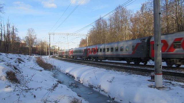 Электровоз ЭП20-041 с поездом№740А Брянск-Москва перегон Латышская-Нара 2.03.2019 смотреть онлайн