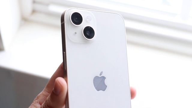 iPhone 15 Pro Max Vs iPhone 14! (Comparison) (Review) смотреть онлайн