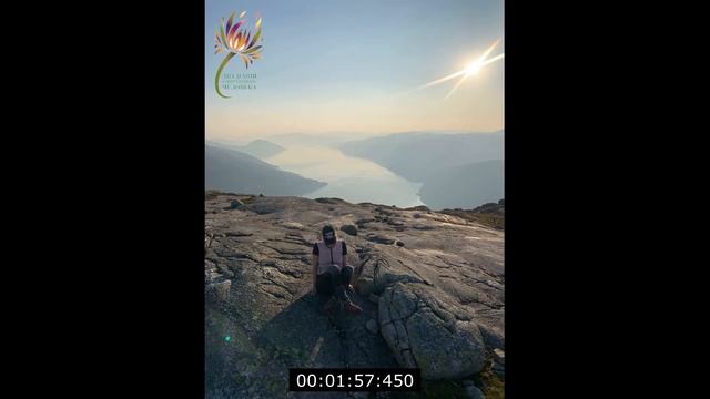 Жизнь это дар. Важен каждый прожитый день.Невозможно угадать, что будет с тобой завтра. смотреть онлайн