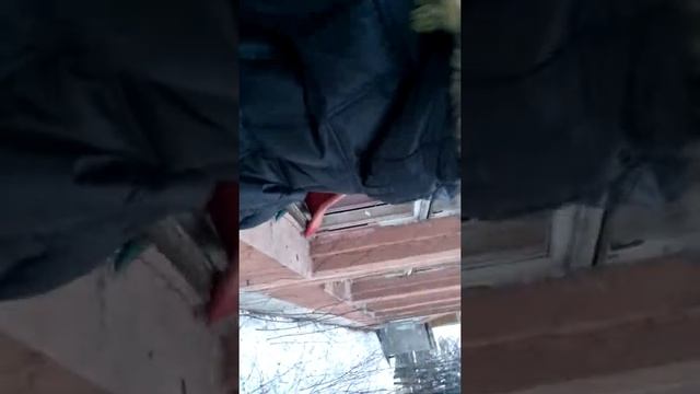 Залезли в гигантский зал с сценой. Нашли дискету. ( Часть 3) смотреть онлайн