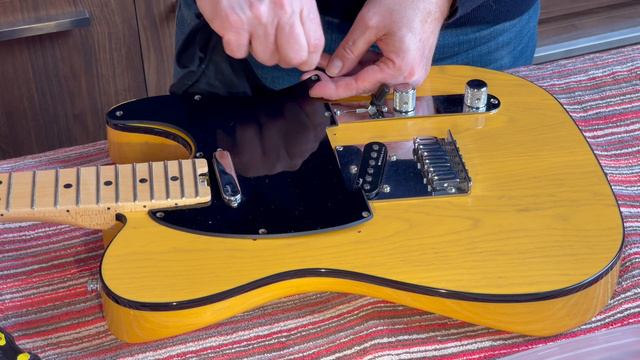 Fender American Elite Telecaster deep clean and sale preparation смотреть онлайн