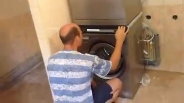 Стиральная машина Asko от 'Фабрики Кухни' смотреть онлайн