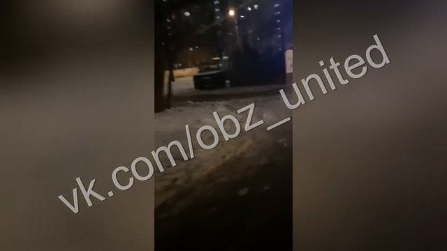 Воришек бензина застали во время их "работы". смотреть онлайн