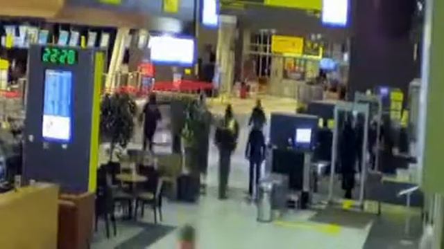 Мерседес уходит от погони