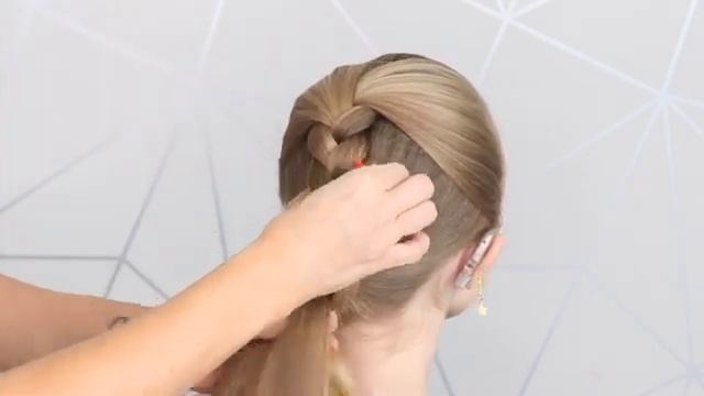 A Guide To The Perfect Summer Ponytail styles!! смотреть онлайн