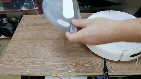 Робот пылесос не работает влажная уборка Проверка помпы