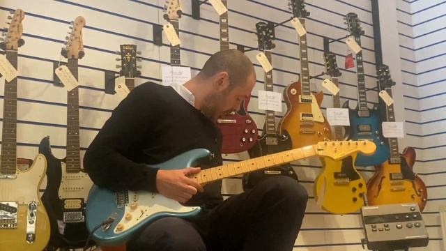 (used) Squier Classic Vibe 50s Stratocaster - Rimmers Music смотреть онлайн