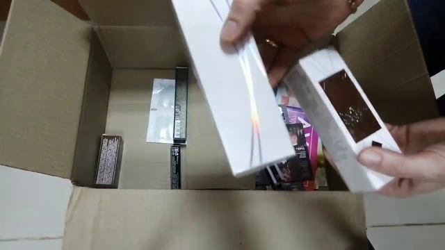 AVON распаковка заказа январь. смотреть онлайн