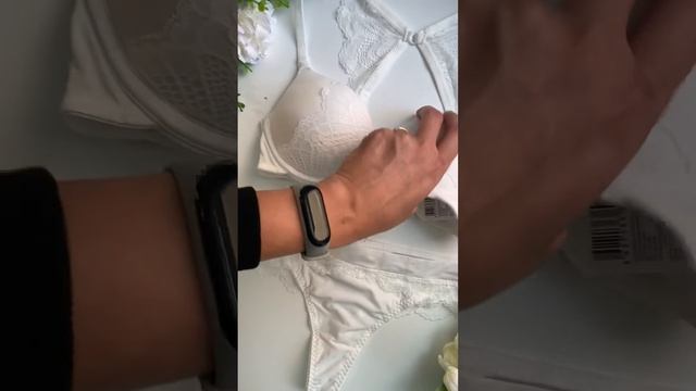 Комплект нижнего белья Oleve смотреть онлайн