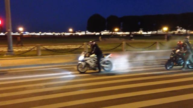 Motolife никогда не нарушает:) смотреть онлайн