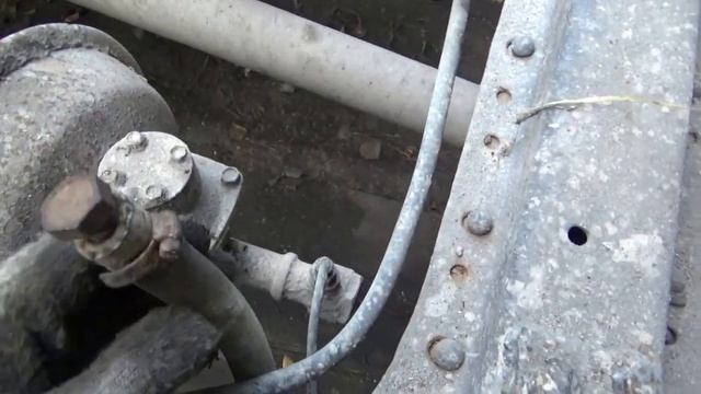 Педаль тормоза поднимается при нажатии.ГАЗ-3307 с Д240. смотреть онлайн
