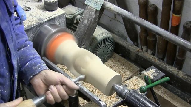 Как сделать елочную игрушку из дерева на токарном. смотреть онлайн