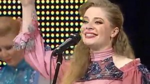 Ансамбль "Бяседа" - А в окошке свет