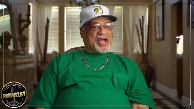 Reggie Wright Sr. on Santana Blocc's: Turtle, Gangsta, The Twins, Melle Mel, Bad Habit Rabbit смотреть онлайн