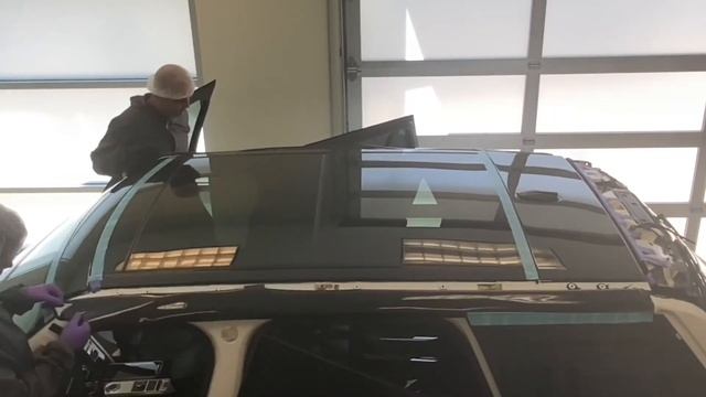 Application Of AERO Contrast Roof - Dry Hand Application