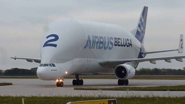 AIRBUS BELUGA (HD) at Munich Airport, Flughafen München - Cargo / Leanflex / Logistik смотреть онлайн