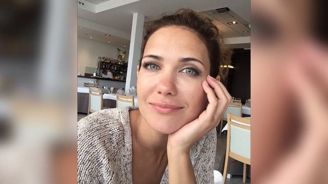 Мужчины реагируют: Екатерина Климова предстала на ТВ в тотальном красном образе с жакетом и брюками смотреть онлайн