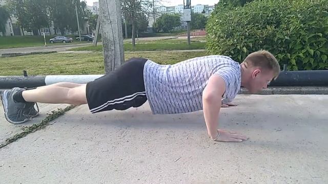 Отжимания от пола (20) смотреть онлайн