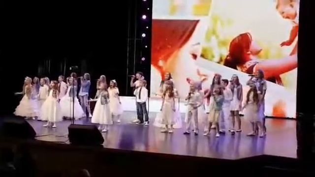 "Мама" Солнечный зайчик смотреть онлайн