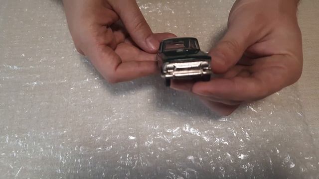 распаковка Violity москвич Иж 1500 комби номерной А12 цвет бутылочный модельки СссР смотреть онлайн