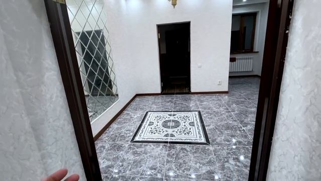 #49 Обшивка лестницы буком и сосной, нужны ли теплые полы на 2 этаже, советы по тамбуру и котельной смотреть онлайн