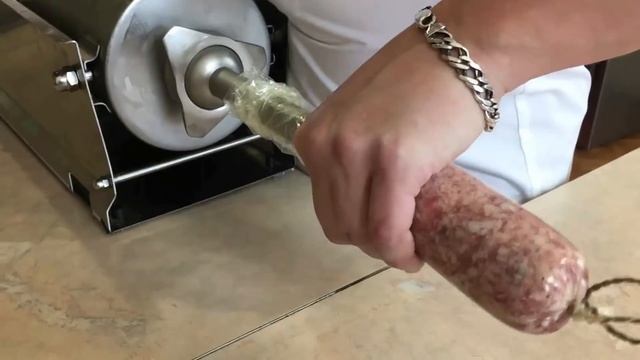 Сальчичон сырокопченый. Домашняя колбаса смотреть онлайн