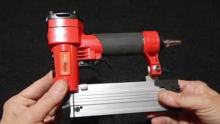 Пневматический пистолет (Нейлер, Шпилечник) Fubag P35. Помощник в столярке..mp4 смотреть онлайн