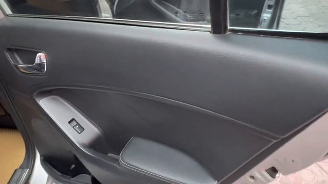 Đẹp thế này mà có hơn 300 tr .. chắc nhiều bác đang tìm.. ( phom đẹp thật ) 370 củ смотреть онлайн