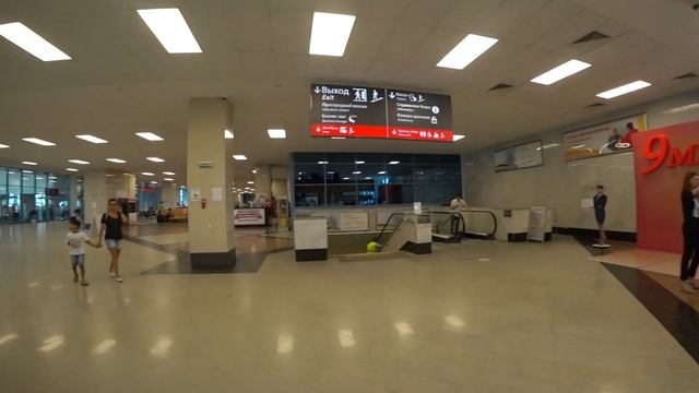 Обзор Двух Вокзалов . Главный ЖД Вокзал и Автовокзал в Ростове на Дону.