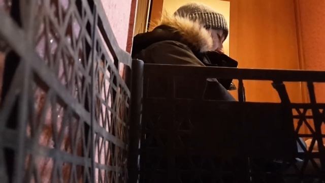 Звонит к ремонтнику ванны