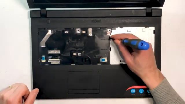 Разборка Lenovo IdeaPad 100-15IBY смотреть онлайн