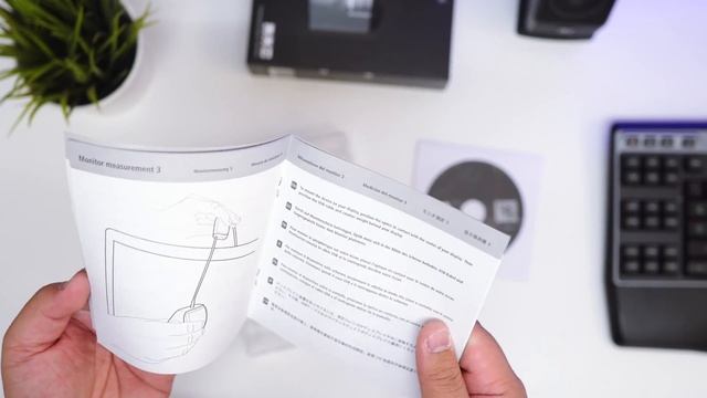 X-Rite i1 Display Pro Monitor Calibrator | Unboxing смотреть онлайн