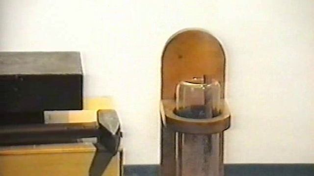 ХРУПКОСТЬ РЕЗИНЫ.ФИЗИКА.ХРОНИКА смотреть онлайн