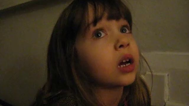 Kalah Discussing Rules.AVI смотреть онлайн
