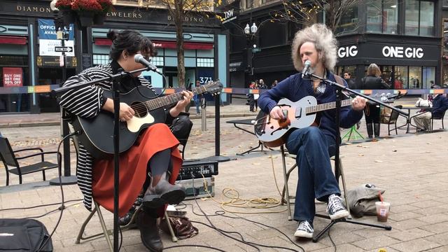 Ian Fitzgerald/Rachel Sumner downtown Boston смотреть онлайн