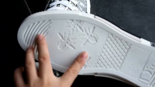 UNBOXING REVIEW DIOR X KAWS B23 OBLIQUE Low White Sneakers