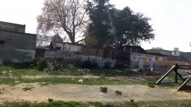 Из окна индийского поезда смотреть онлайн