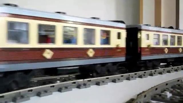 LEGO Emerald Night train XXL смотреть онлайн