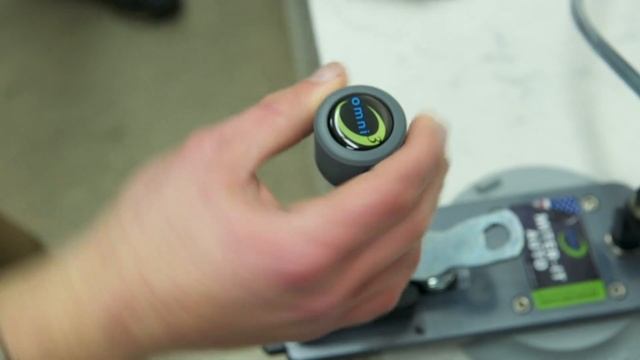 Omni Cubed Pro Overview: Miter-It™ Auto, Electric and Miter-It™ Auto, Pneumatic смотреть онлайн