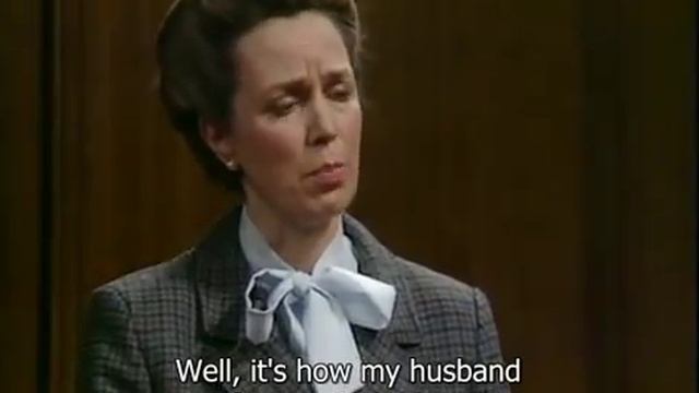 A bit of Fry and Laurie - Judge Not смотреть онлайн