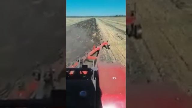 Фермер сделал плуг для себя. Изготовлен на кирсановском машиностроительном заводе. смотреть онлайн